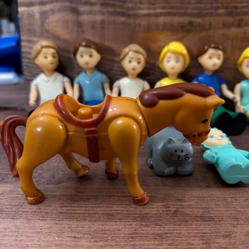 Fisher Price Little People Dollhouse Figures Lot Horse Cat Babies 11pc Vintage